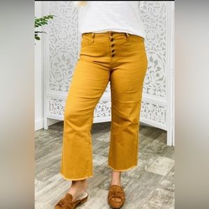 Judy Blue mustard yellow cropped denim jeans